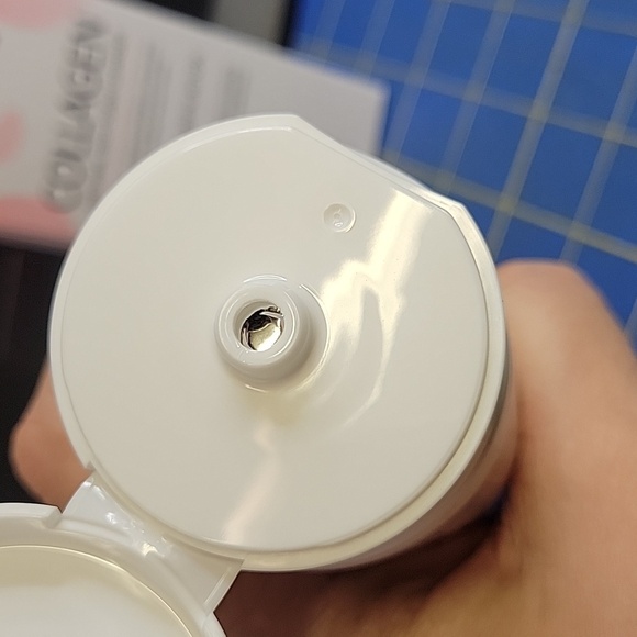 Lunes Collagen Natural Rich Foam Cleanser 180ml New - Picture 3 of 4